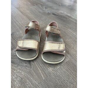 See Kai Run Metallic Glitter Rose Gold Sandals Size 4